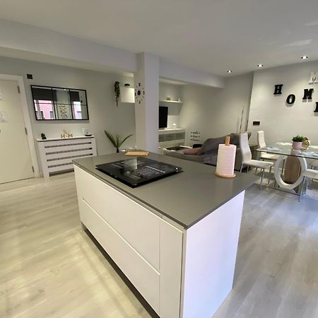 Piso Deluxe Centro Cerca Del Bec Daire Barakaldo Dış mekan fotoğraf