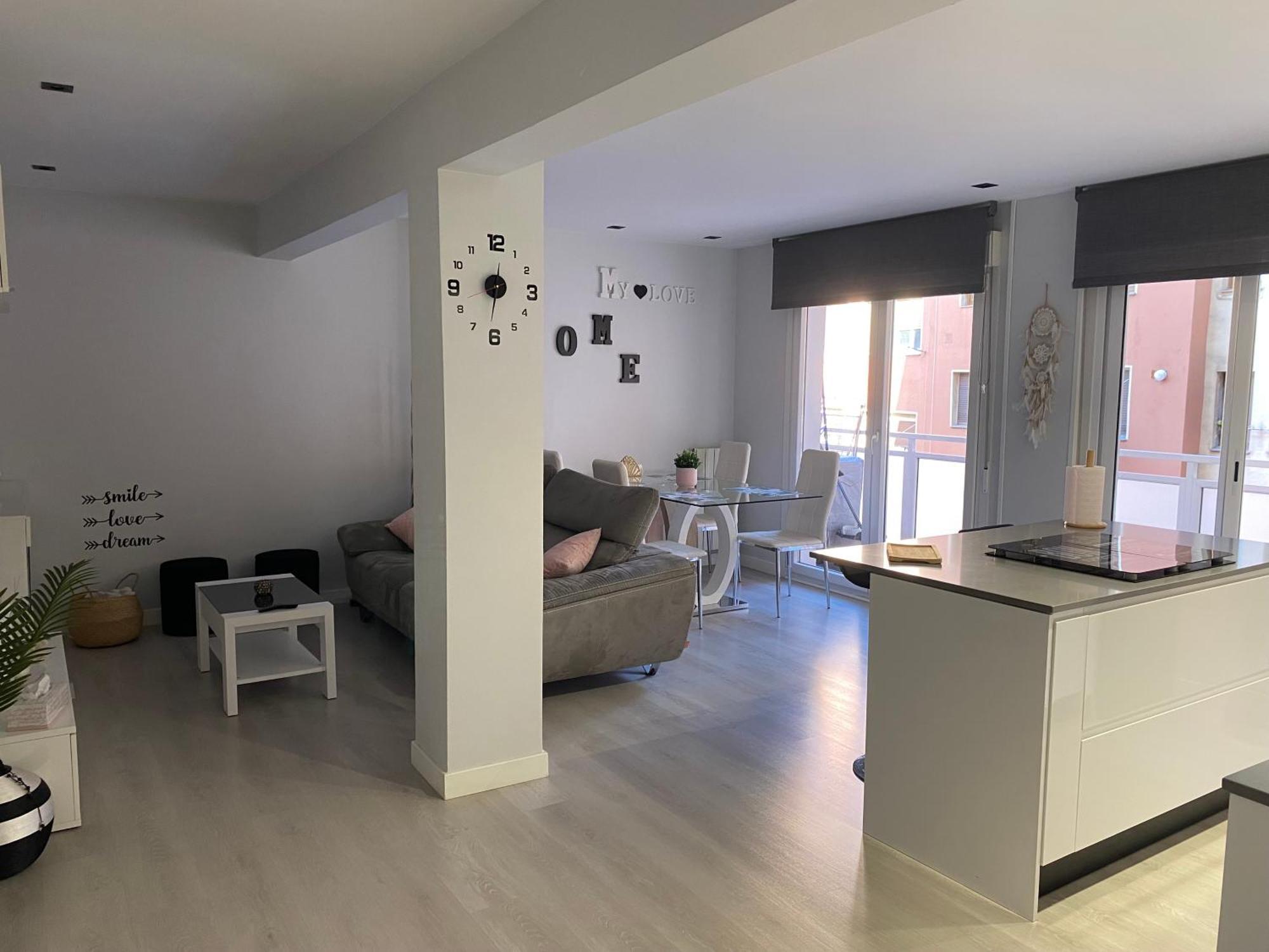 Piso Deluxe Centro Cerca Del Bec Daire Barakaldo Dış mekan fotoğraf